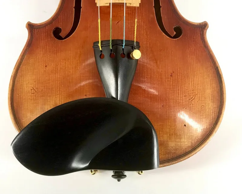Ebony Medium WAVE II violin chinrest