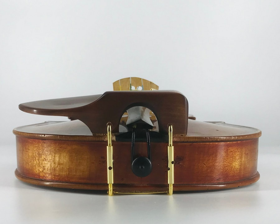 Boxwood Medium WAVE I violin chinrest